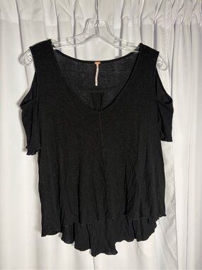 FREE PEOPLE Black Cold Shoulder Top size XS
